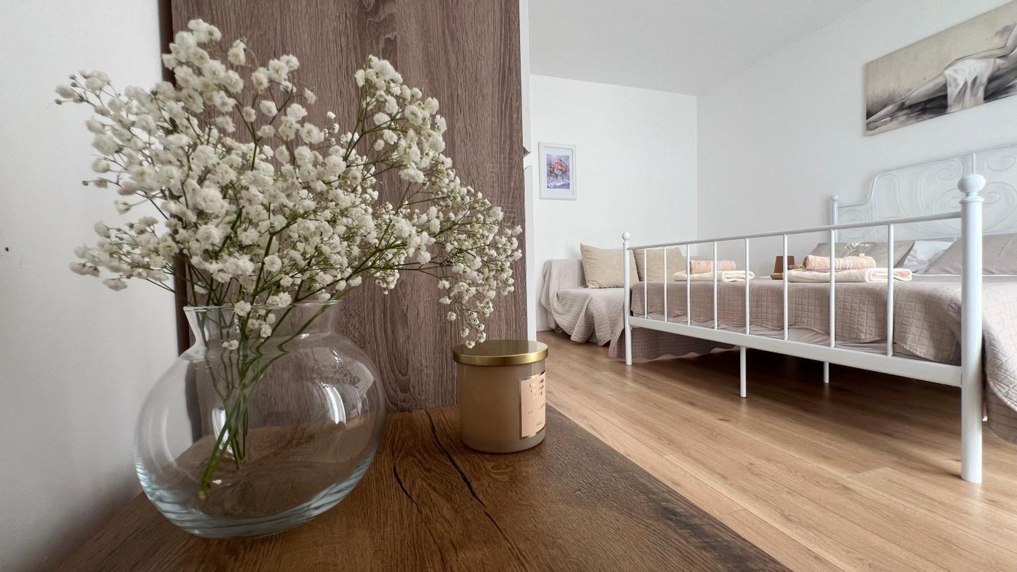 Apartmani Vela มาคาร์สกา ภายนอก รูปภาพ